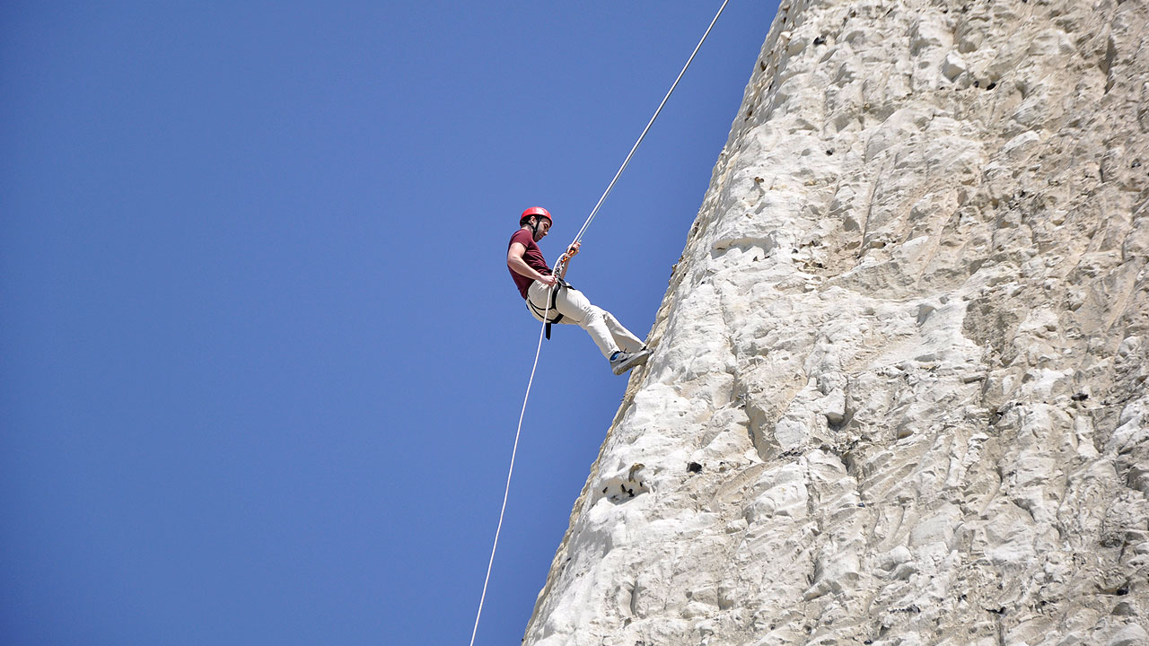 abseil peacehaven