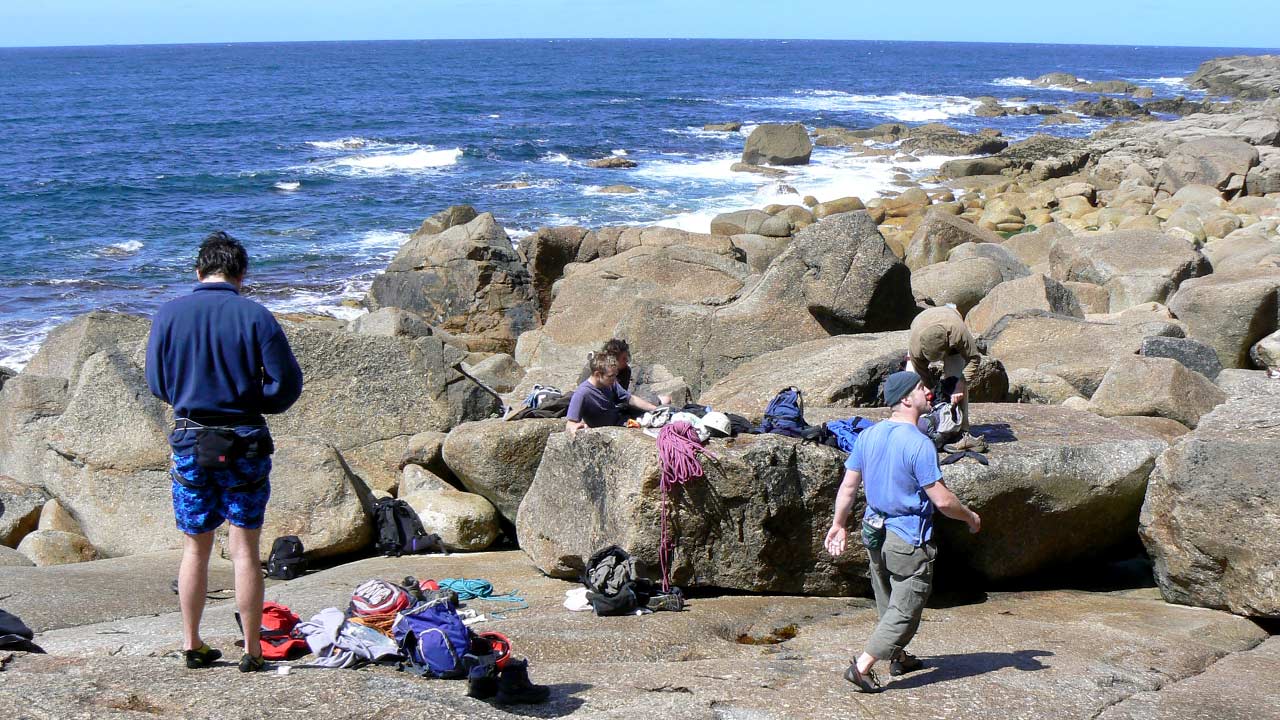 rock climbing holiday cornwall