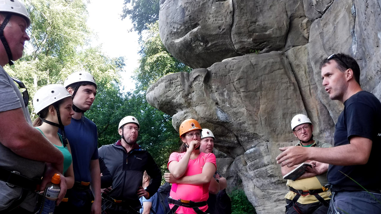 rock climbing introduction course