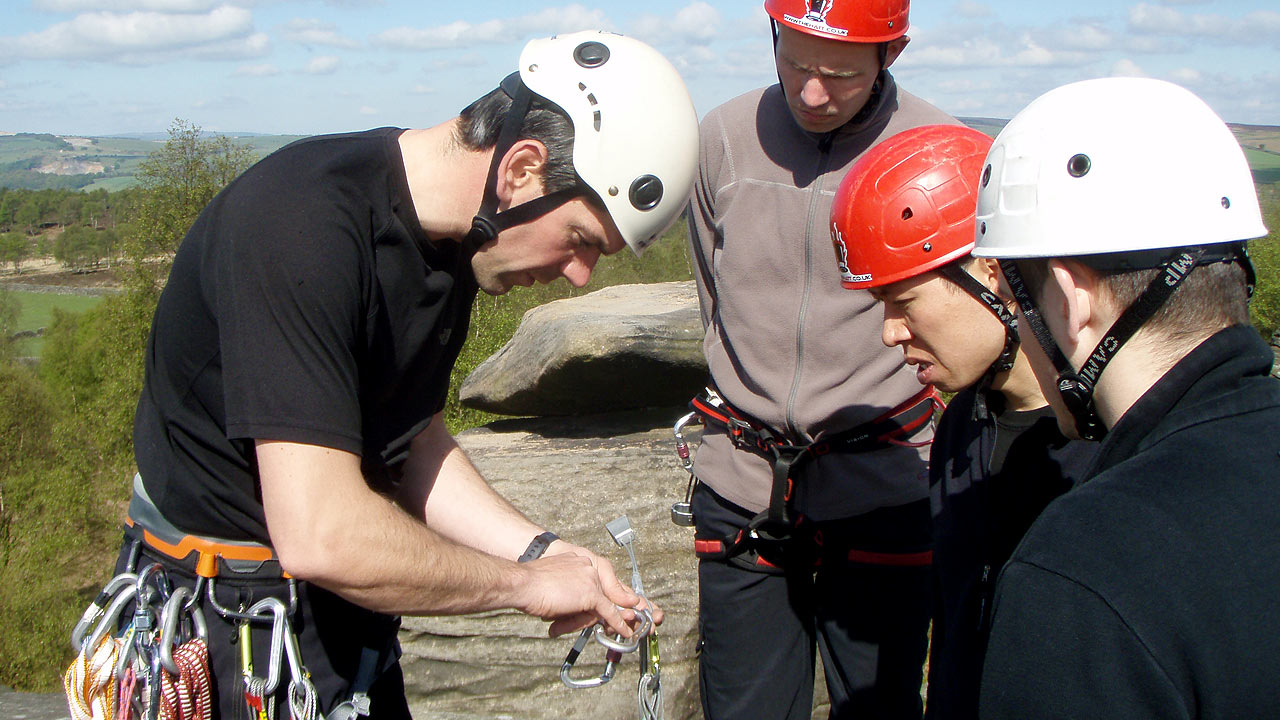 trad lead climbing course