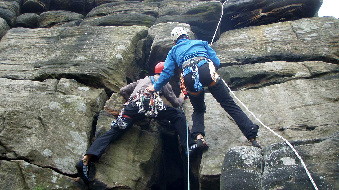 trad lead climbing course