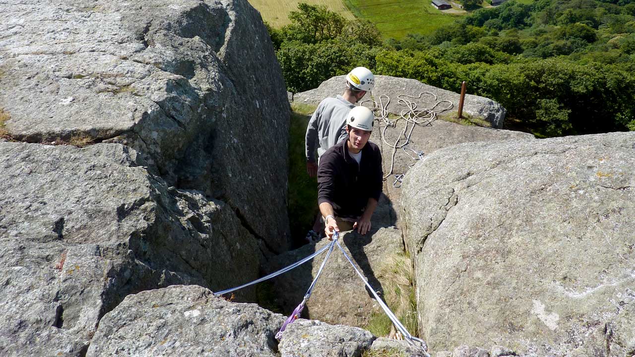 trad lead climbing course