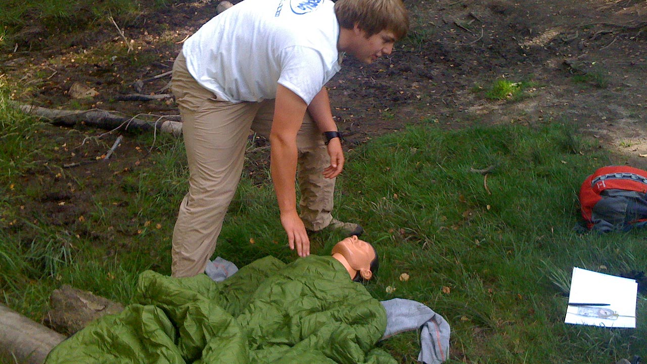 outdoor first aid hr course