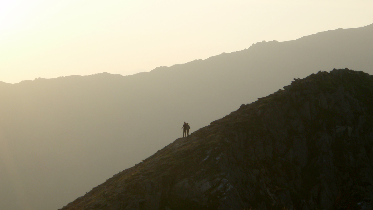 mountain walking hiking navigation