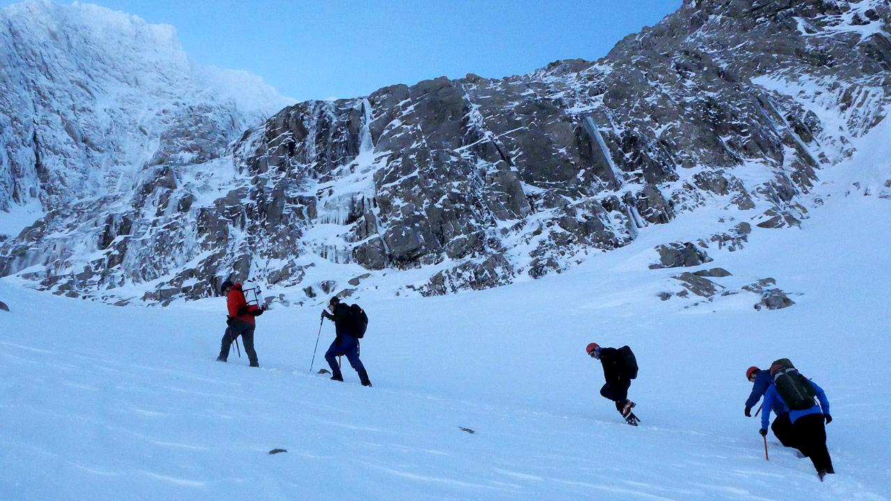 scottish winter mountaineering course