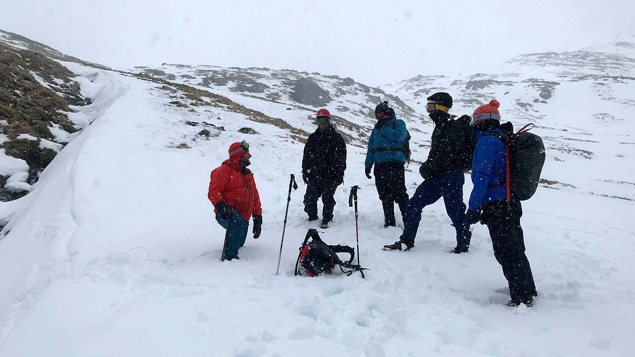 scottish winter mountaineering course