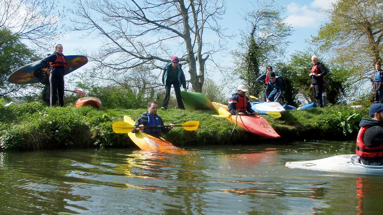 corporate kayaking team building sussex kent