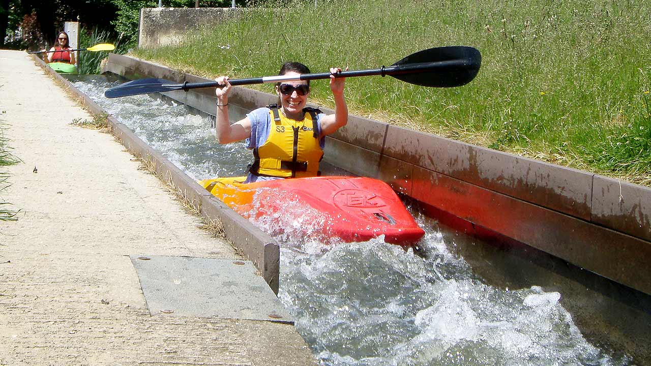 british canoeing explore kayaking award