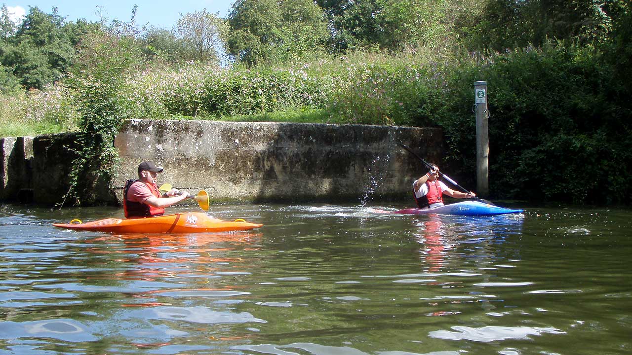 kayaking river medway yalding kent