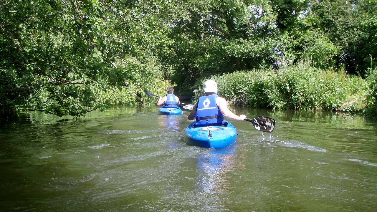 kayaking river medway yalding kent